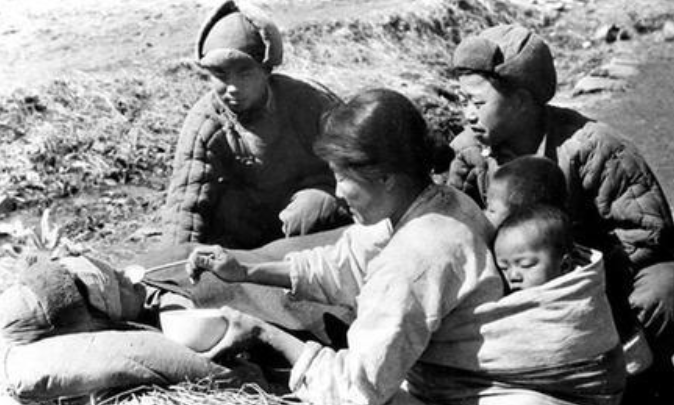 1979年，上甘岭坑道唯一女兵赴美访问，被当年美战俘一眼认出-第11张图片-大千世界