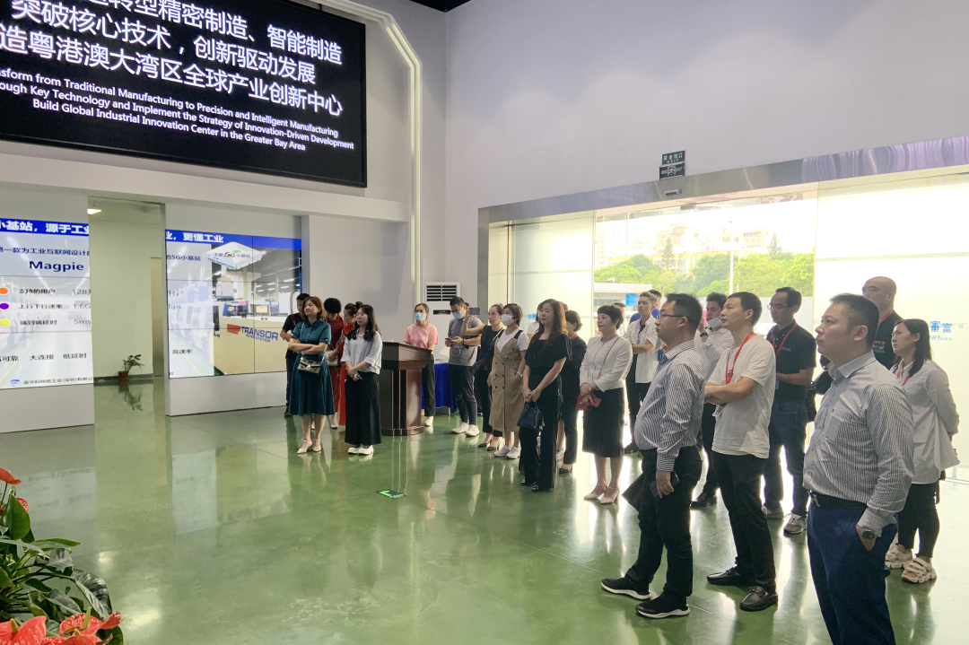 诺言文化携中国企业新领袖赴格力研学，共话中国智造
