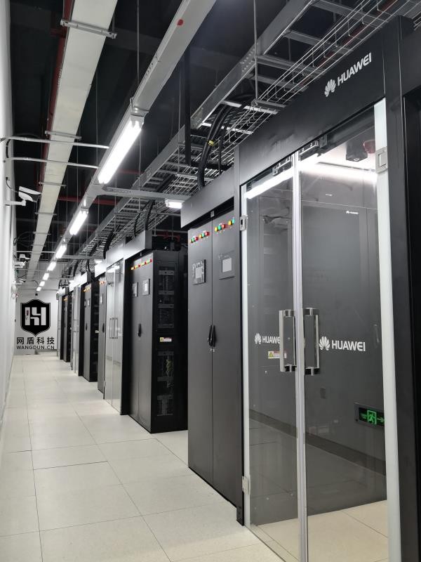 浅谈云服务器、VPS服务器以及物理服务器的优势和适用范围