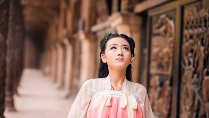 你知道哪些描述春夏秋冬四季的诗？你会写关于四季的诗吗？-第1张图片-非凡网