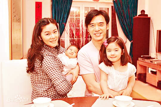 钟镇涛拒绝复婚：57岁再做父亲，我是4个儿女的幸福爸爸