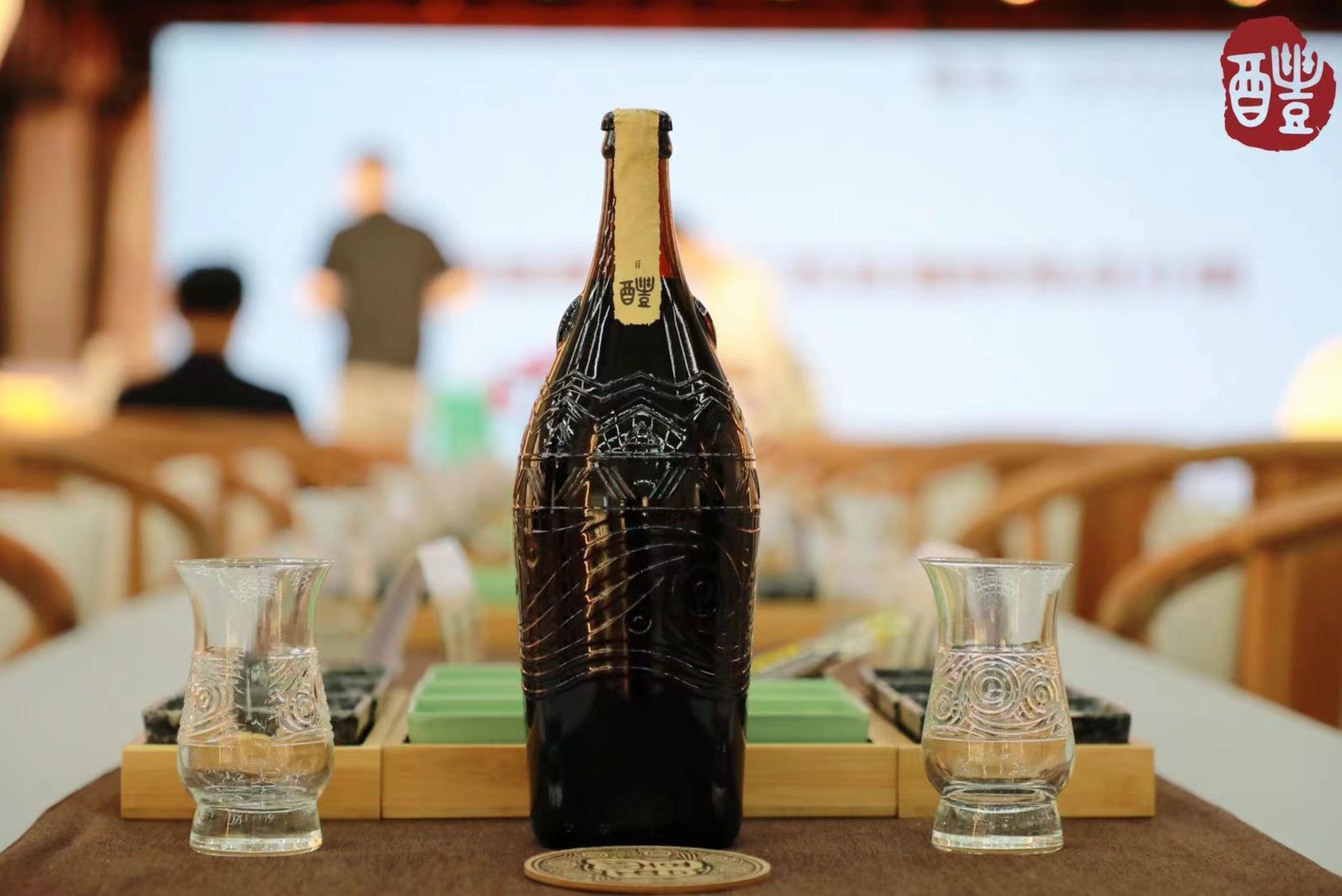 引领中国啤酒文化正当势——华润雪花啤酒推出超高端产品“醴”