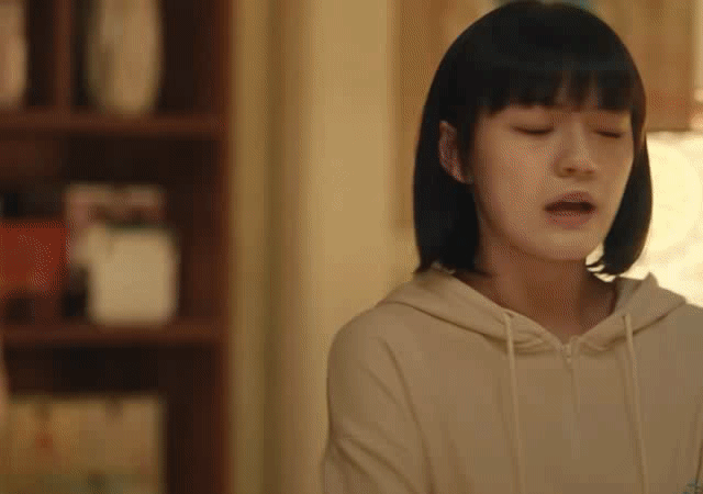 不知道刘敏涛怎么火的，没演技靠眼珠子瞪来瞪去，女版张一山