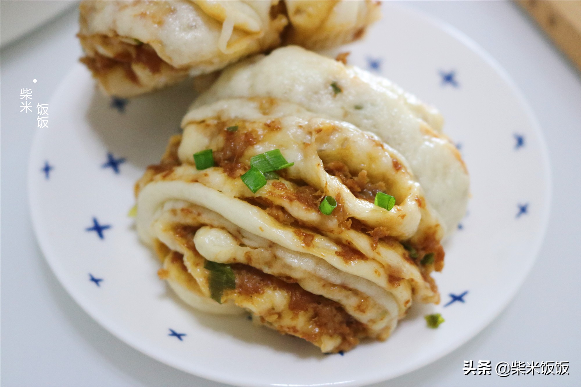 卷一卷，蒸一蒸，香软又多层，比包子简单，趁热两个不够吃