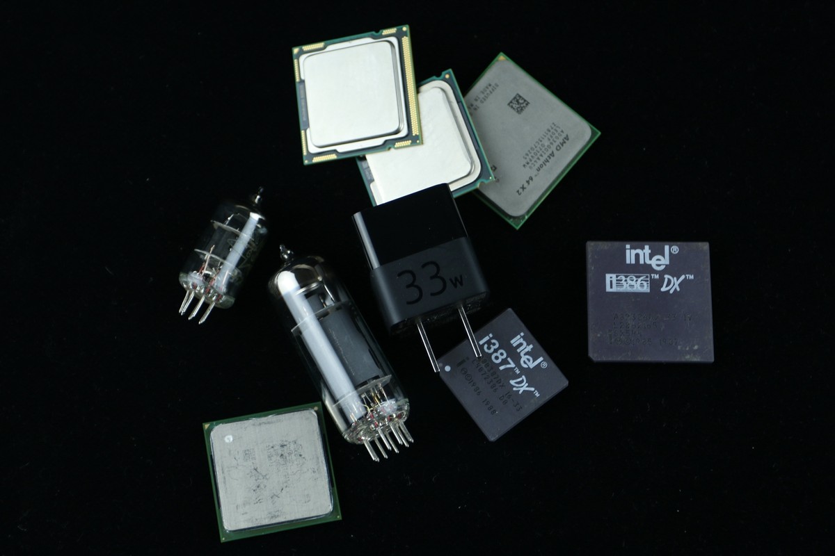 小体积氮化镓半导体来袭——紫米33W充电器MINI评测