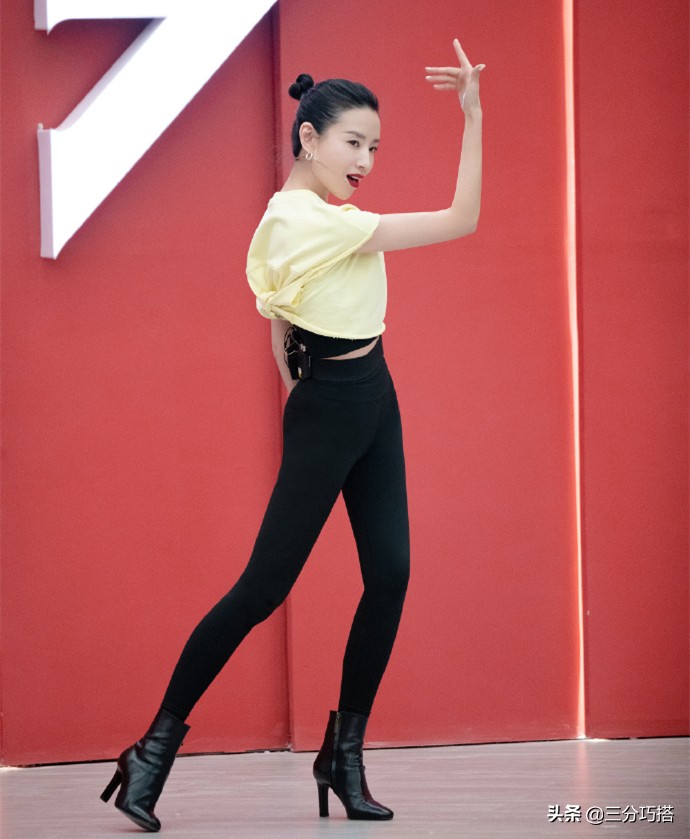 董洁冻龄有方，40岁挑战健美裤看不到半点赘肉，