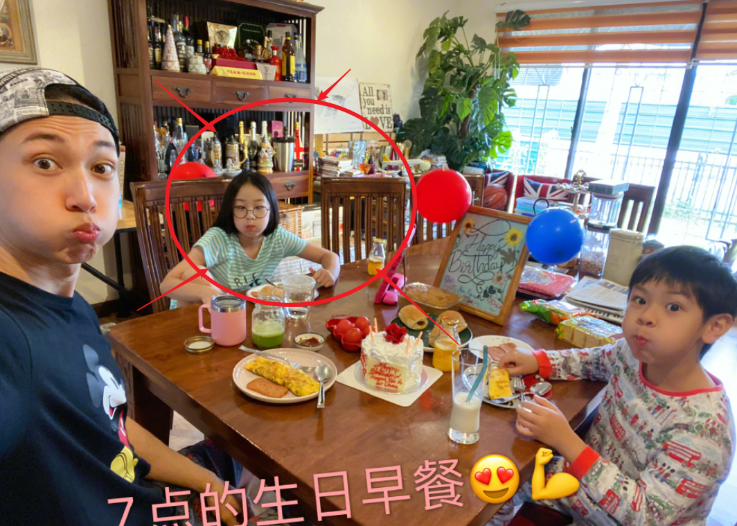 吴尊晒庆生照，以为曹华恩够美，看了Neinei才懂女大十八变