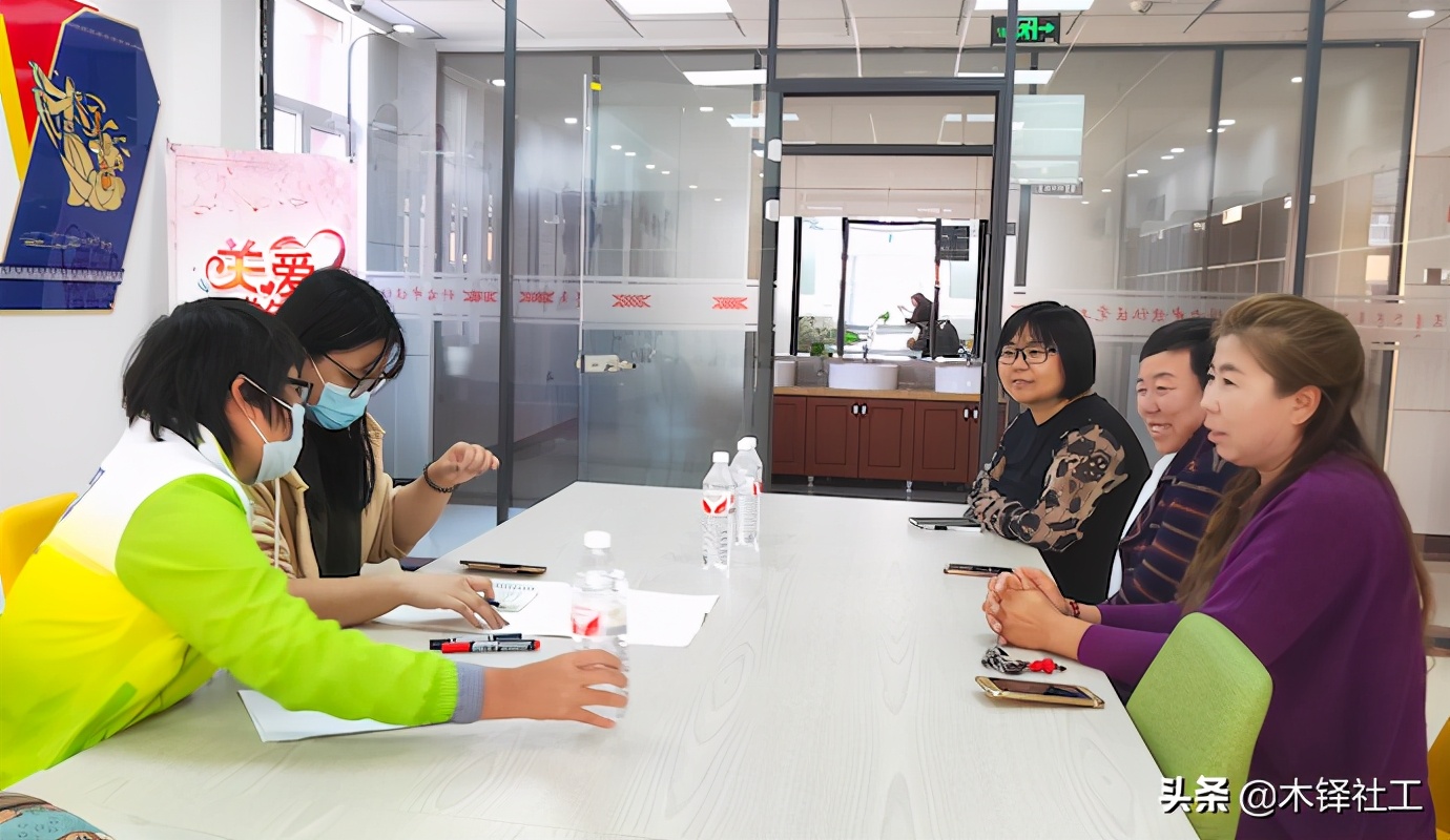 罕乌拉社区志愿者骨干“微服务”技能培训