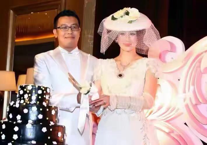 回望2020七对“一别两宽”的明星夫妻，每一对都