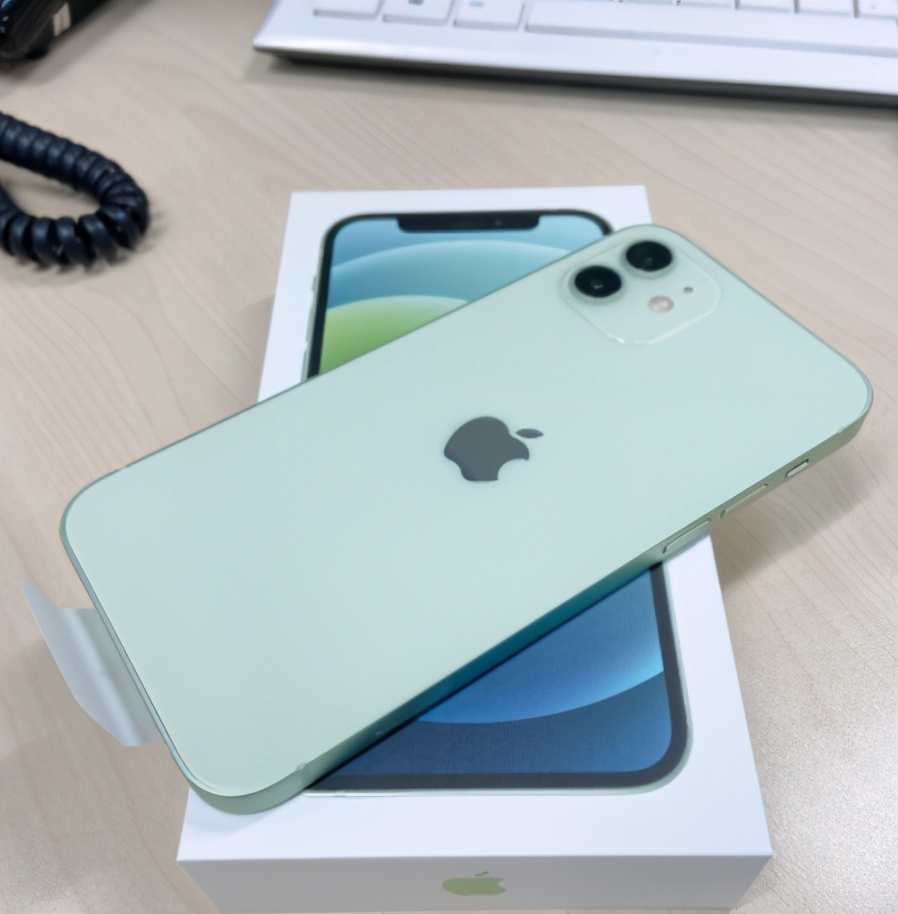 iPhone 12“降價(jià)”了，全部蘋果最強(qiáng)芯，幸福來得太突然