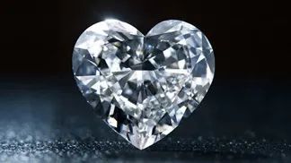 从世界上第一枚钻戒看钻石琢形的变化