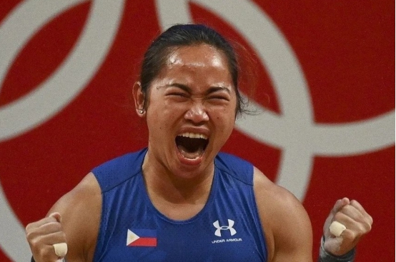 近百年的首枚奥运金牌！一觉醒来，菲律宾名将身价轻松过亿