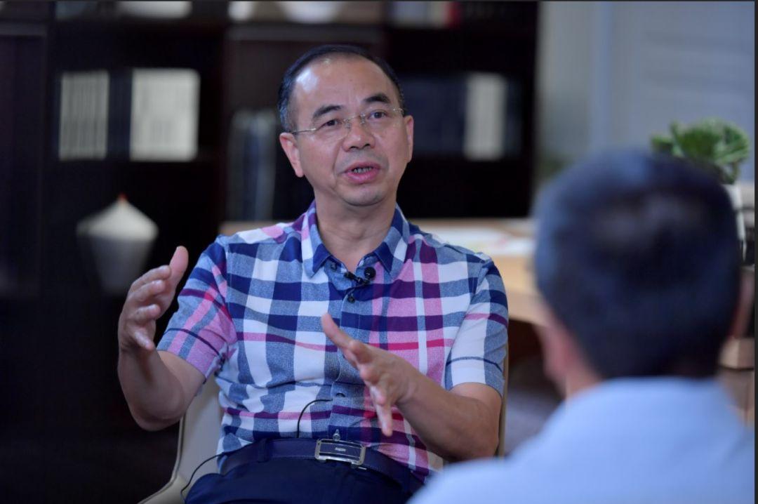 广东梅州第一富豪：打造中国知名家居品牌，身价617亿