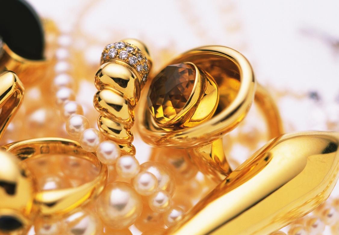 买黄金去哪个品牌更安心？