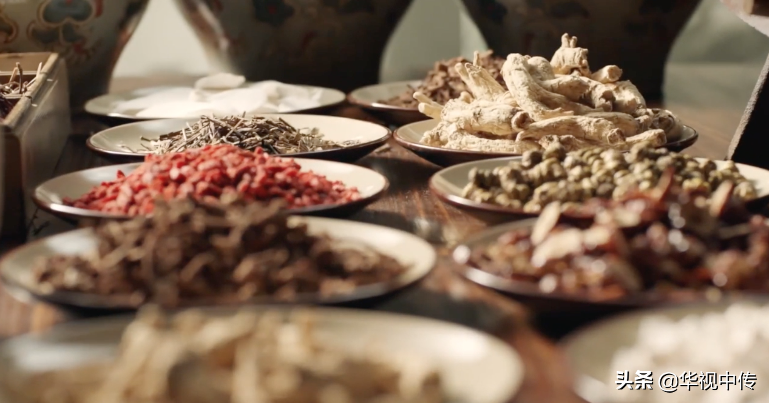 悟空问答我的加码回答版本：中国人为何让中医