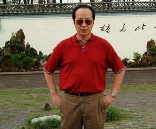 在罗京葬礼上哭的几乎休克的刘继红，为何却在