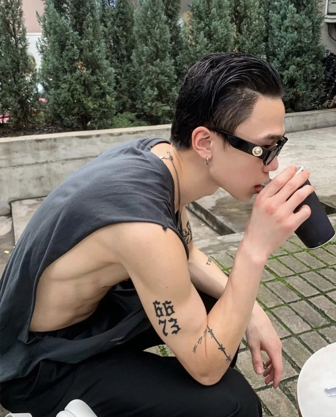 夏天讓女生想犯錯的男生發(fā)型
