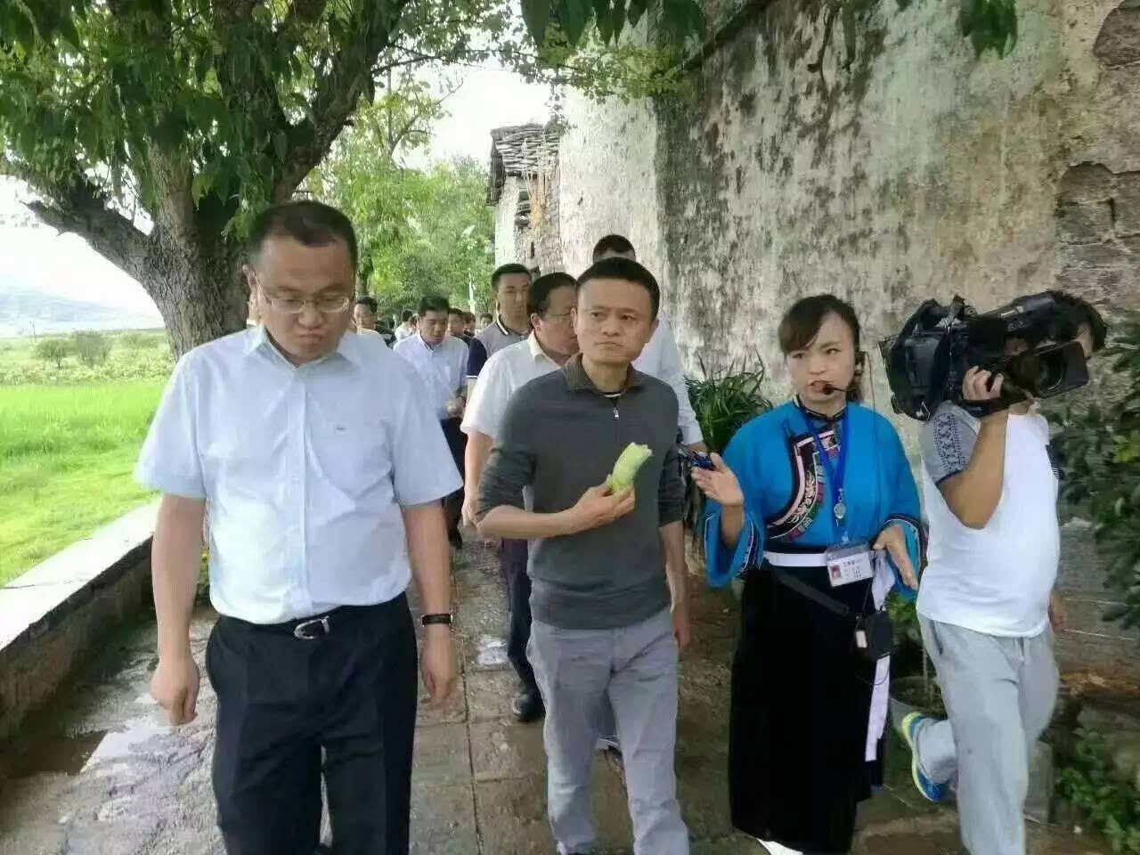 “失踪”的马云回来了！还要把阿里“上交”？蚂蚁回应：纯属谣言