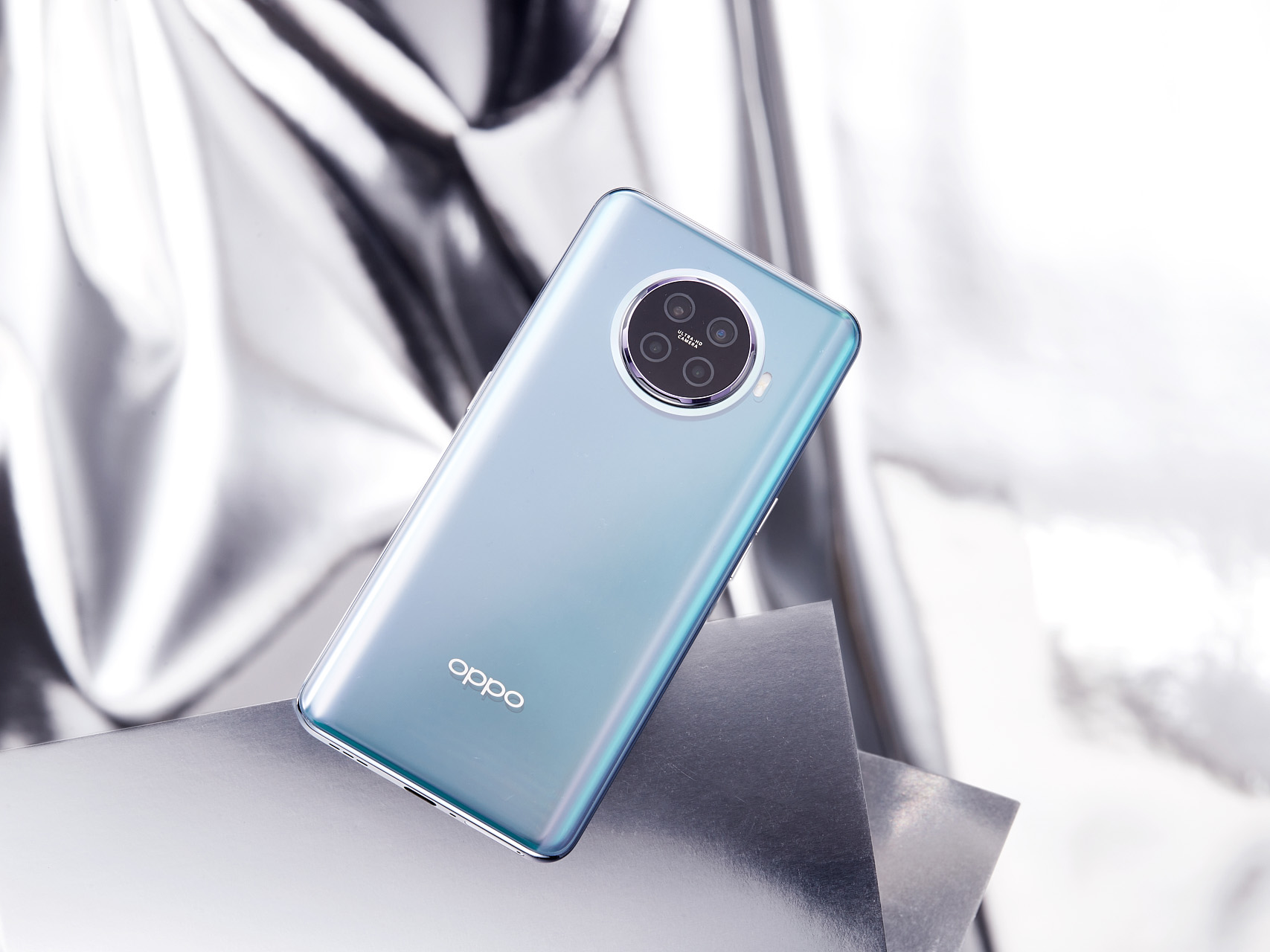 骁龙865旗舰也降价，12+256最高配置，价格跳水1300