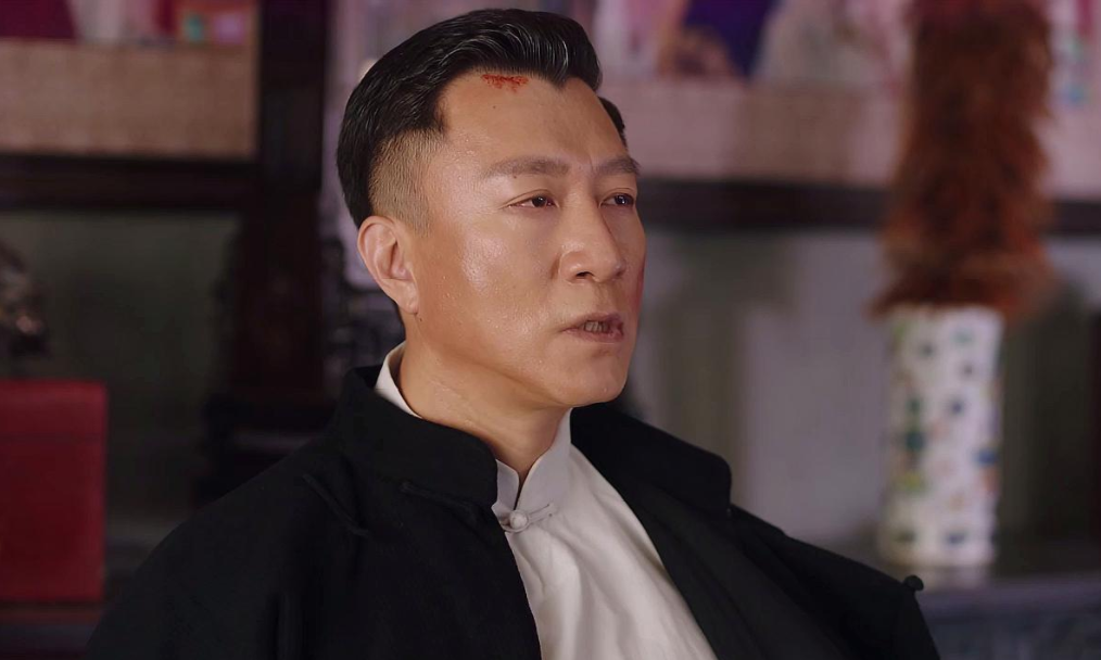 《扫黑风暴》到底有多狠？光是预告曝光，主演