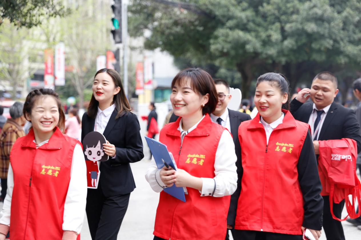 到家了“3.15房屋安全，无忧消费”环城法律公益宣讲