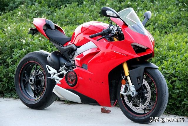 实拍2018杜卡迪V4S Panigale