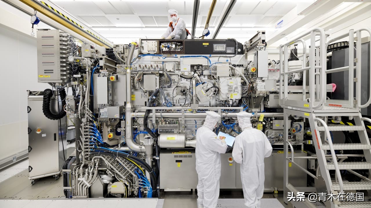 德媒：美国禁止荷兰将阿斯麦光刻机卖到中国，中国10年内自给自足