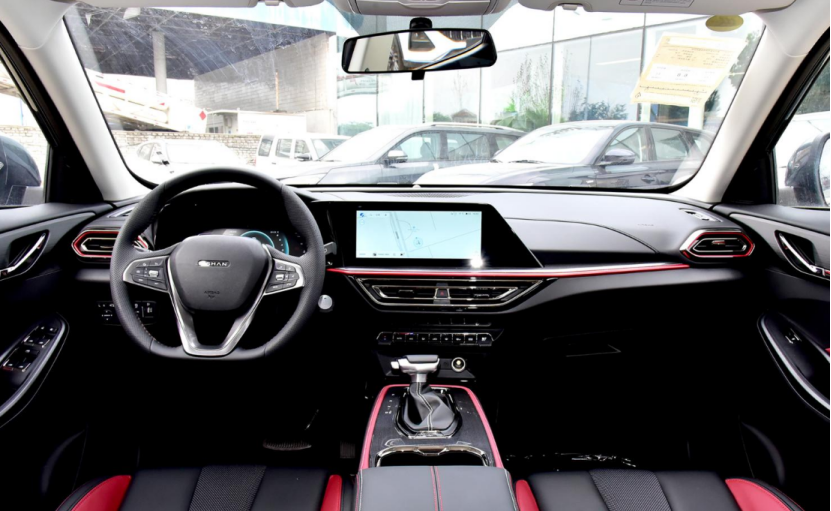 6月国内新车销量下滑12.4%；全新高尔夫GTI预售