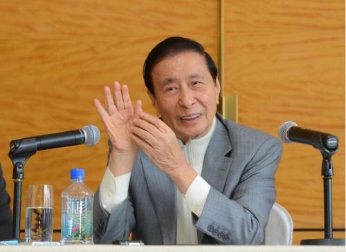为河南捐款1500万，奖励奥运冠军500万，资产胜过霍英东他是谁？