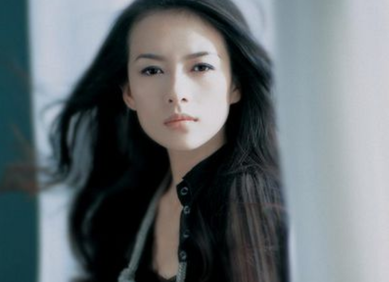 章子怡泼墨门背后的钱色交易：京城名媛亲口实