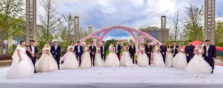 %title插图%num 婚庆服务行业常见的几种营销策略分析