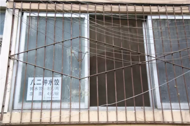 美食界扛把子都藏在成都三江鞋厂、东郊记忆等