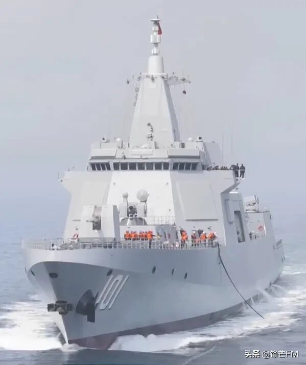 速度让人目不暇接！8艘055即将全部完成下水，第