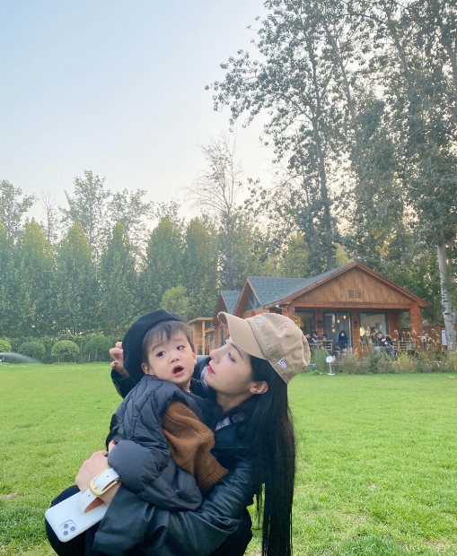 ��������Ⱥ�̺�����������������ǰ�������ε������ֳ���̫����