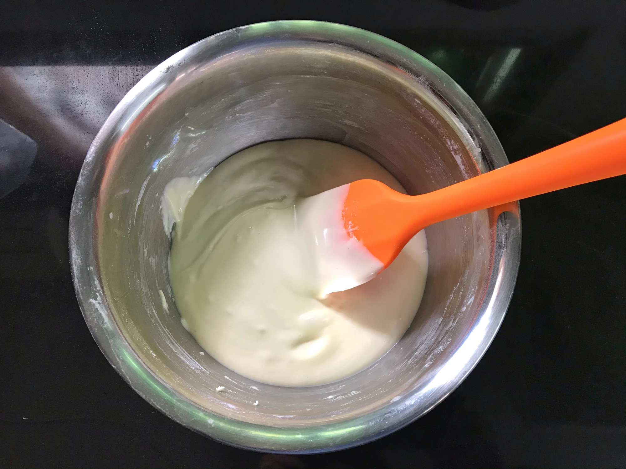 糯米粉還能這樣吃，加個雞蛋攪一攪，香酥軟糯，一口一個太香了