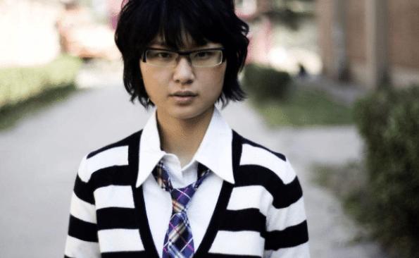 周笔畅整容成功！大方回应：本来照着杨幂整的