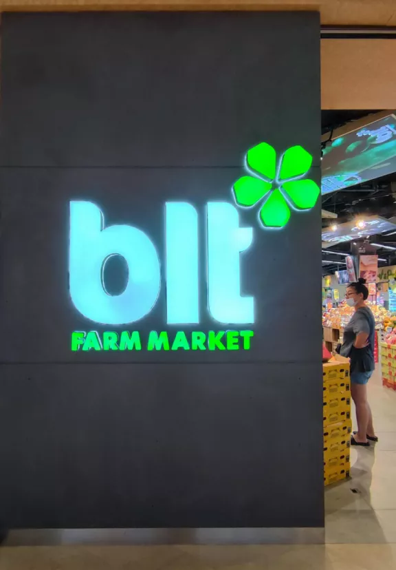探店丨方便面价格逐年上涨,2元和20元有何差别?
