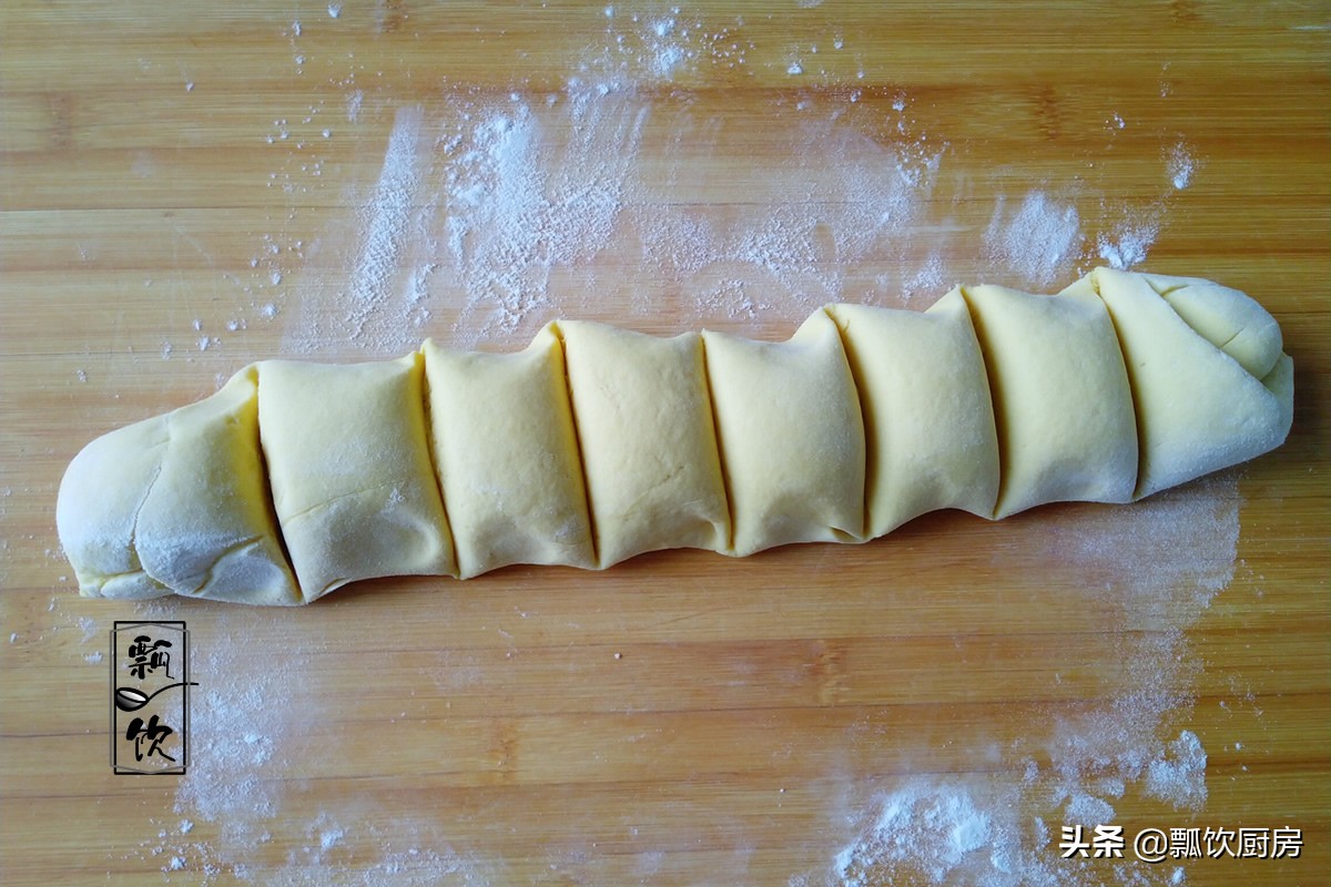 秋凉美食，多吃这饼，外焦脆里香软，能量满载，比吃面包都香