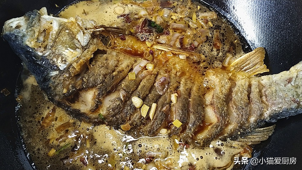圖片[13]-小貓分享家庭版紅燒鯉魚 香味濃郁醇厚 學會了中秋節做給家人吃-起舞食譜網