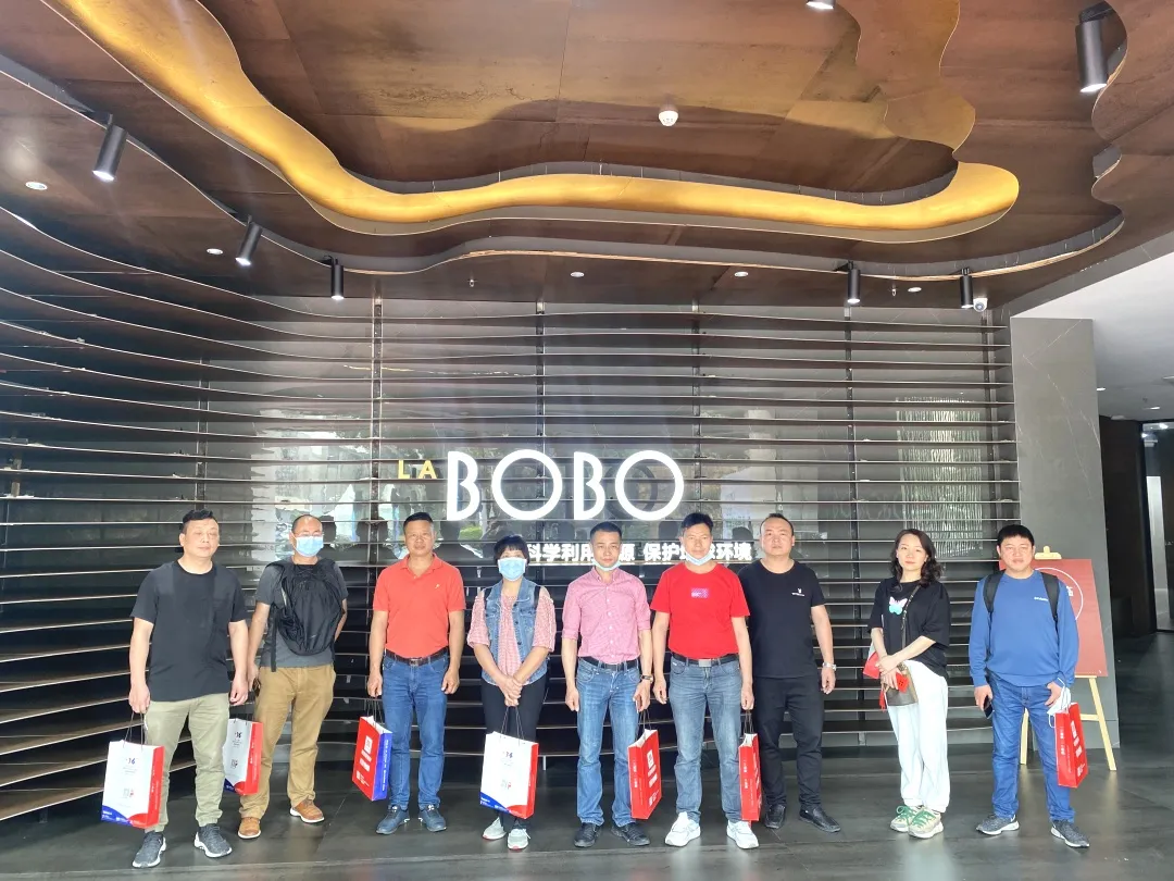 厂商对接,岩选未来!佛山陶博会经销商岩板考察对接团成功举办