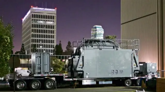 为了对付东风17，美国祭出两大“杀招”，俄专家