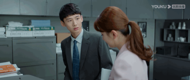 电视剧|双男主职场剧《平凡的荣耀》：赵又廷白敬亭师徒组合形象大改