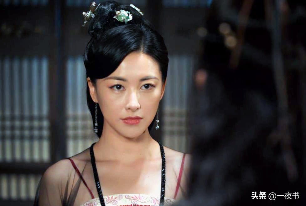 赘婿：楼舒婉设局杀了自己父兄？第三个墓碑是给鲍统领的？很意外