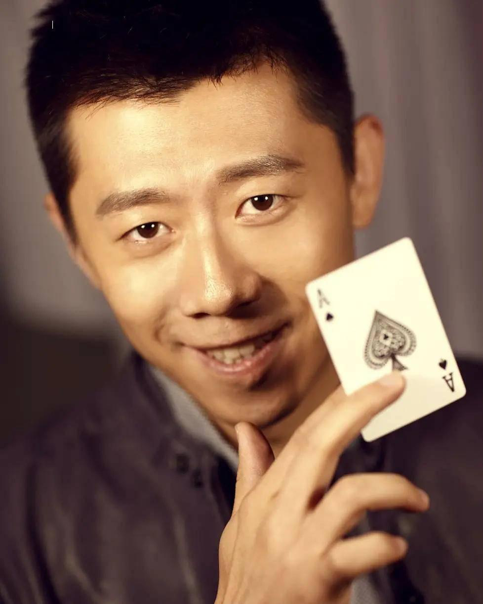 同样讲盗墓，比起潘粤明吸粉无数，它为什么比