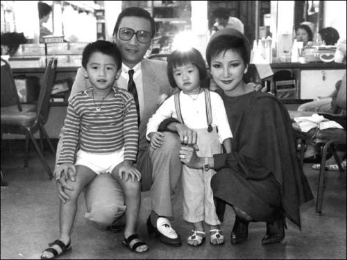 陳冠希的遺憾，他和謝霆鋒的友情，再也回不去沒(méi)張柏芝的巔峰歲月