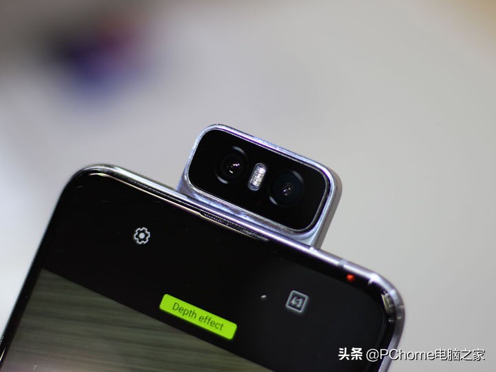 2019台北电脑展 asus打造出收藏版ZenFone 6