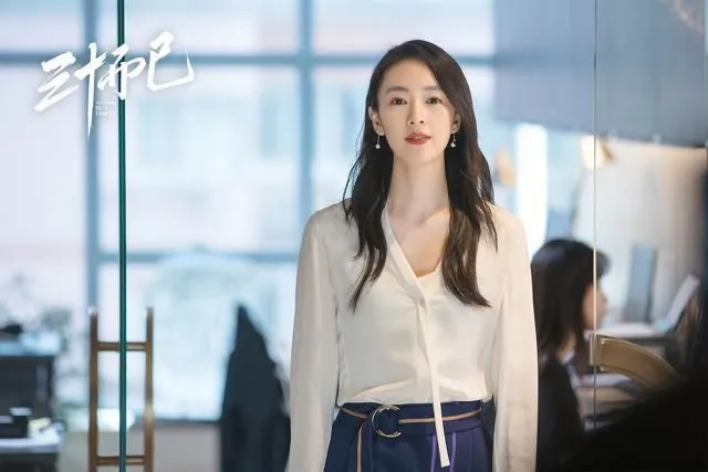佟丽娅错过顾佳不算啥，《三十而已》女主最惨，风头都让童瑶抢了