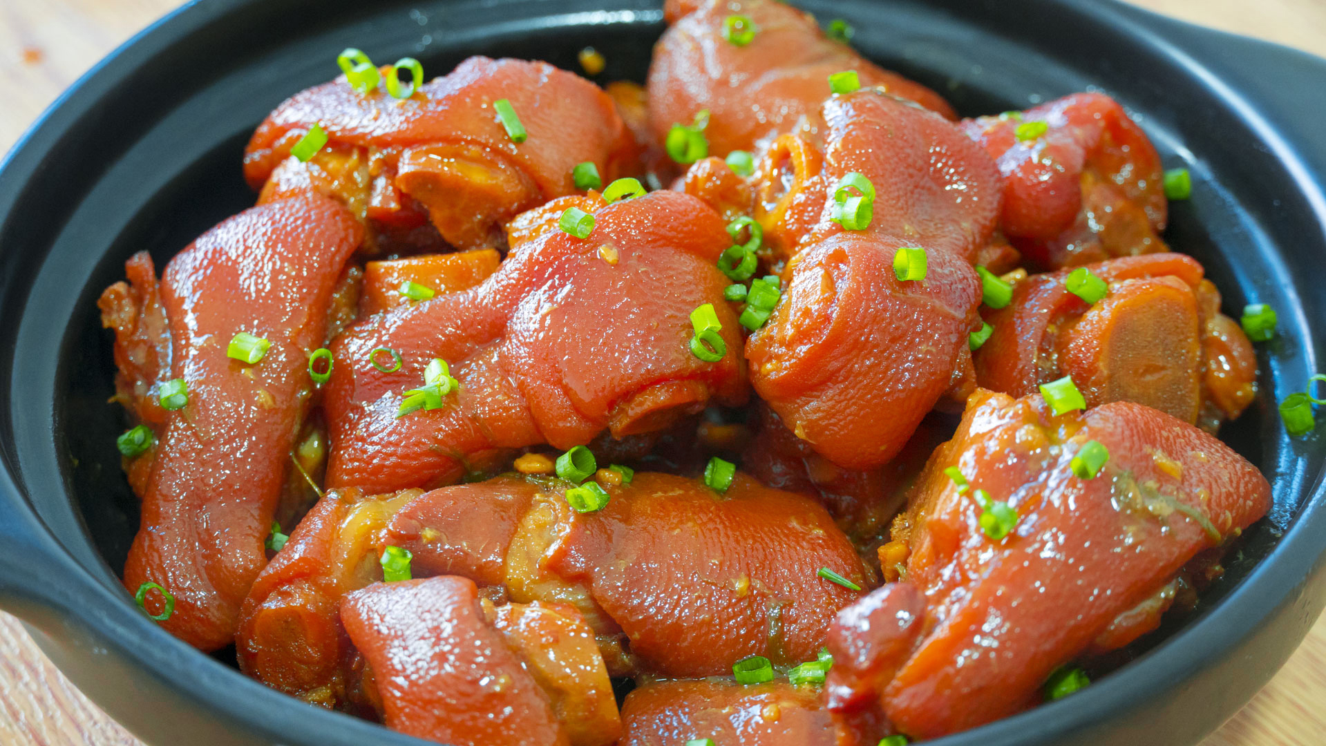 想吃鹵豬蹄別去買了，秘製配方技巧全部告訴你，學會都可以開店了