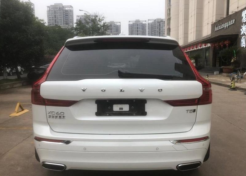 被国人“救活”的豪车！沃尔沃XC60一口气降7.8万，值得入手么？