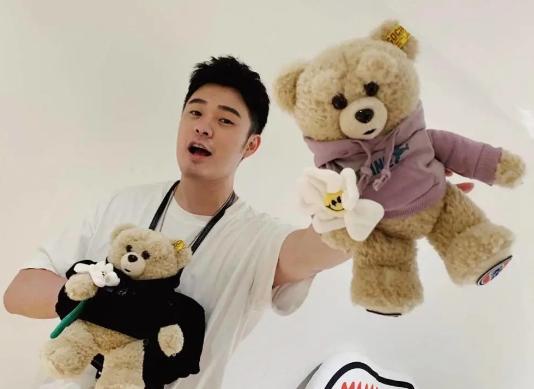 陈赫首晒大女儿正面照！长相精致五官甜美范十